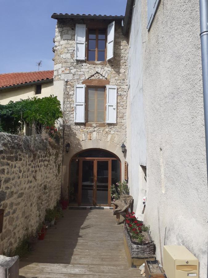 Gite De La Fontaine Paulhe Exteriér fotografie